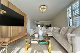 8 Royal Palm Way, Boca Raton, FL 33432 - Photo 7