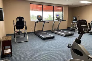 9420 S Hollybrook Lake Dr, Pembroke Pines, FL 33025 - Photo 31