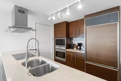 495 Brickell Avenue #811, Miami, FL 33131 - Photo 9