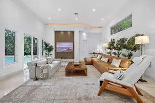 1518 E Lake Dr, Fort Lauderdale, FL 33316 - Photo 5