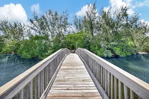 1518 E Lake Dr, Fort Lauderdale, FL 33316 - Photo 37