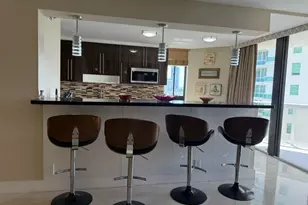 20185 E Country Club Dr, Aventura, FL 33180 - Photo 3