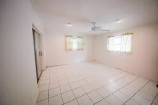 4955 NW 55th St, Tamarac, FL 33319 - Photo 11