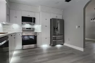 14715 N Spur Dr, Miami, FL 33161 - Photo 13