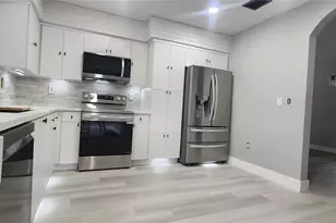 14715 N Spur Dr, Miami, FL 33161 - Photo 21