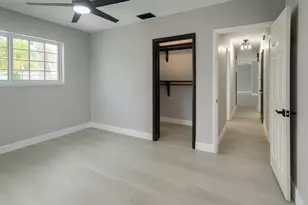 14715 N Spur Dr, Miami, FL 33161 - Photo 29