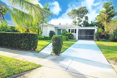 221 Princeton Drive, Lake Worth Beach, FL 33460 - Photo 3