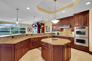 11001 SW 75th Ct, Pinecrest, FL 33156 - Photo 17