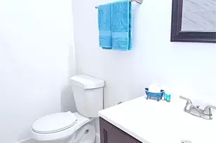 1881 NW 96th Terrace, Pembroke Pines, FL 33024 - Photo 9