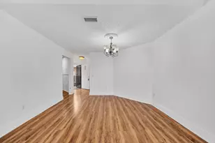 4111 Coral Tree Cir, Pompano Beach, FL 33073 - Photo 45