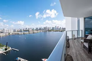 17111 Biscayne Blvd, North Miami Beach, FL 33160 - Photo 35