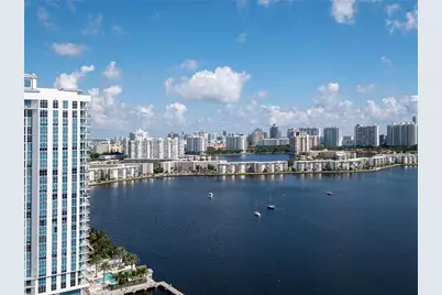 17111 Biscayne Boulevard #2105 + 1 BOAT SLIP 100 ft, North Miami Beach, FL 33160 - Photo 17