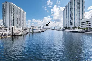 17111 Biscayne Blvd, North Miami Beach, FL 33160 - Photo 37