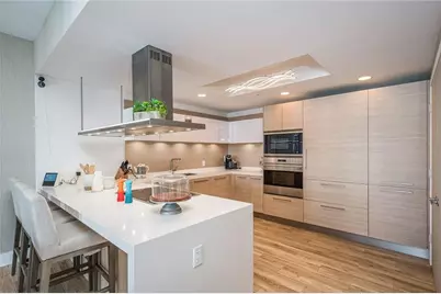 17111 Biscayne Boulevard #2105 + 1 BOAT SLIP 100 ft, North Miami Beach, FL 33160 - Photo 21