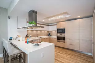 17111 Biscayne Blvd, North Miami Beach, FL 33160 - Photo 21
