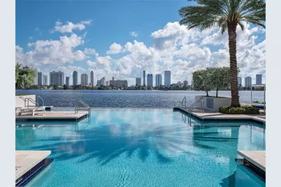 17111 Biscayne Boulevard #2105 + 1 BOAT SLIP 100 ft, North Miami Beach, FL 33160 - Photo 5