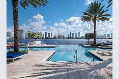 17111 Biscayne Boulevard #2105 + 1 BOAT SLIP 100 ft, North Miami Beach, FL 33160 - Photo 7