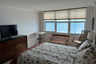 1012 N Ocean Blvd, Pompano Beach, FL 33062 - Photo 23