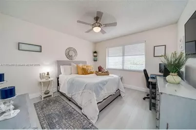 2560 NW 103rd Avenue #406, Sunrise, FL 33322 - Photo 13