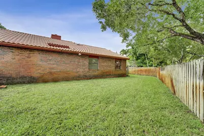 3440 E Point Drive, Hollywood, FL 33026 - Photo 27