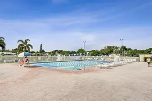 3440 E Point Dr, Cooper City, FL 33026 - Photo 49