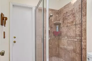 3440 E Point Dr, Cooper City, FL 33026 - Photo 33