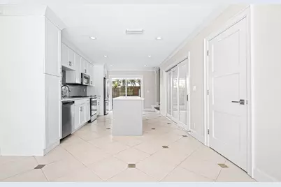 1917 NE 3rd Street #113, Deerfield Beach, FL 33441 - Photo 9