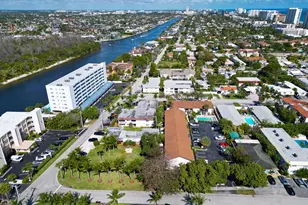 1917 NE 3rd St, Deerfield Beach, FL 33441 - Photo 31