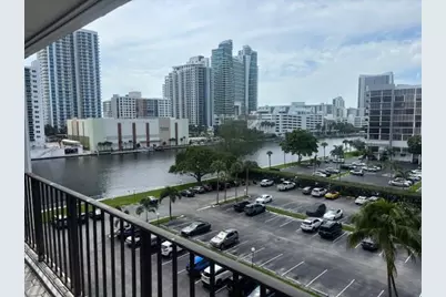 800 Parkview Drive #714, Hallandale Beach, FL 33009 - Photo 17