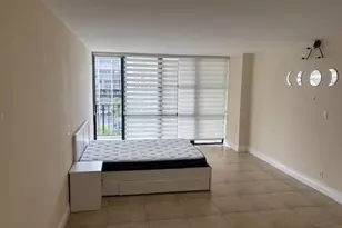 800 Parkview Dr, Hallandale Beach, FL 33009 - Photo 11