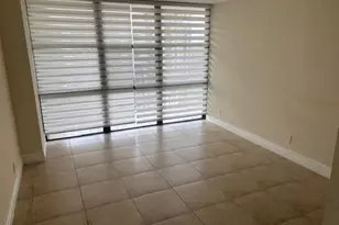 800 Parkview Dr, Hallandale Beach, FL 33009 - Photo 9