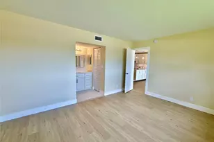 7887 Golf Cir Dr, Margate, FL 33063 - Photo 13