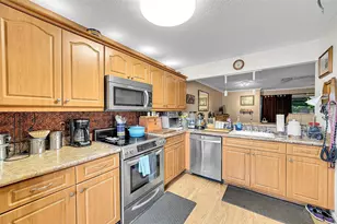 809 Crystal Lake Dr, Deerfield Beach, FL 33064 - Photo 11