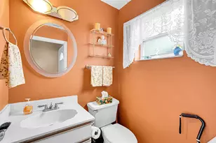 809 Crystal Lake Dr, Deerfield Beach, FL 33064 - Photo 7