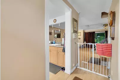 809 Crystal Lake Drive #809, Pompano Beach, FL 33064 - Photo 5