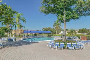 9020 Sunrise Lakes Blvd, Sunrise, FL 33322 - Photo 17