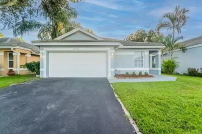 9220 Arborwood Circle, Davie, FL 33328 - Photo 1