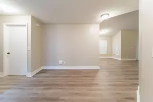 9220 Arborwood Cir, Davie, FL 33328 - Photo 11