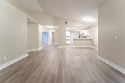 9220 Arborwood Circle, Davie, FL 33328 - Photo 5