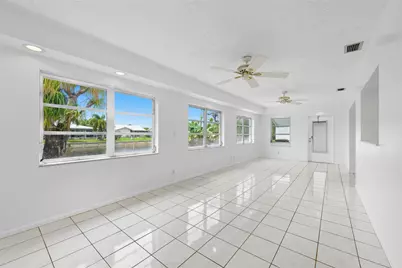 6800 NW 74th Place, Tamarac, FL 33321 - Photo 21