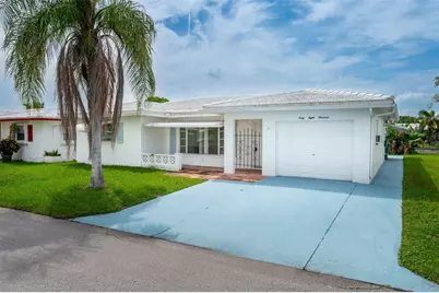 6800 NW 74th Place, Tamarac, FL 33321 - Photo 3