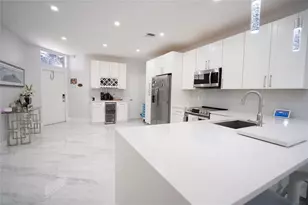 4723 SW 12th Pl, Deerfield Beach, FL 33442 - Photo 3