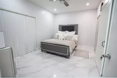 4723 SW 12th Place, Deerfield Beach, FL 33442 - Photo 15