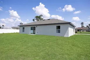 8045 105th Ct, Vero Beach, FL 32967 - Photo 3
