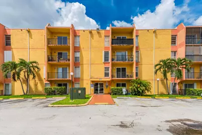 4805 NW 7th Street #105-15, Miami, FL 33126 - Photo 25
