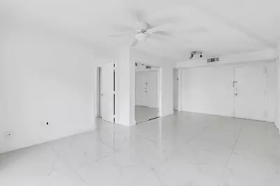 4805 NW 7th Street #105-15, Miami, FL 33126 - Photo 13