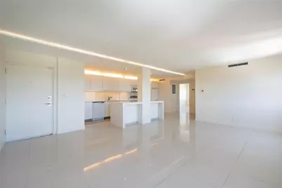 2555 NE 11th Street #902, Fort Lauderdale, FL 33304 - Photo 3
