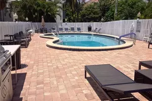 2555 NE 11th St, Fort Lauderdale, FL 33304 - Photo 21