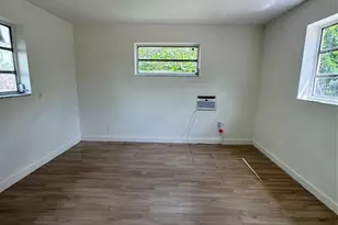 113 SE 4th St, Hallandale Beach, FL 33009 - Photo 9