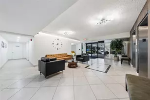 3960 Oaks Clubhouse Dr, Pompano Beach, FL 33069 - Photo 31